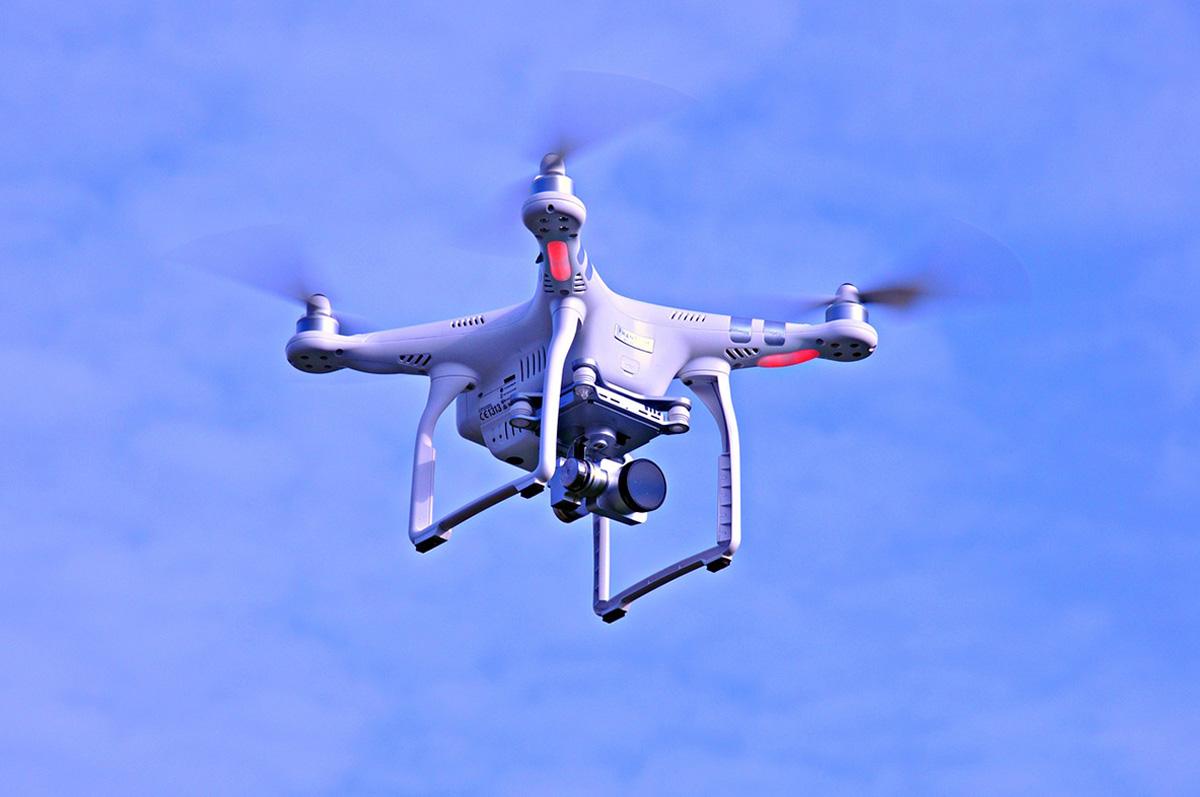 Explore the Lanus Triple Camera 4K Drone: Aerial Innovation at Its Best